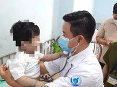 Bệnh truyền nhiễm 'vào mùa' sớm