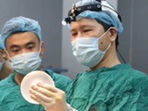 Túi nâng ngực có thể vỡ khi nào?