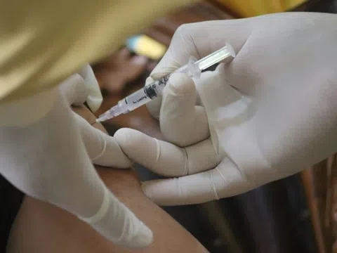 Bệnh truyền nhiễm ở trẻ tăng, kể cả bệnh có vaccine dự phòng