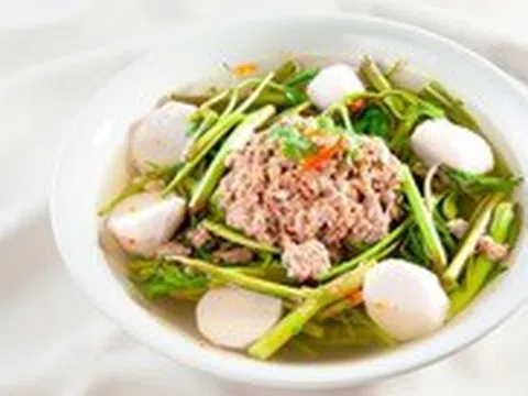 Canh rau rút, khoai sọ - món ăn giải nhiệt nhiều lợi ích trong những ngày nắng nóng