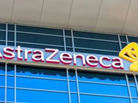 AstraZeneca thừa nhận vắc xin COVID-19 của hãng gây cục máu đông