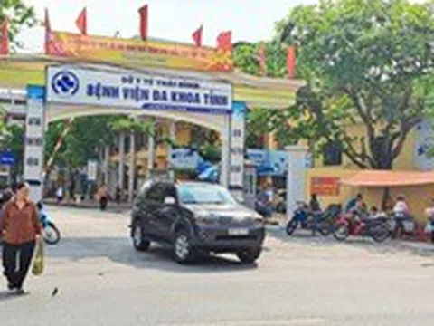 Một người chết, hàng chục người nhập viện sau bữa cỗ có tiết canh
