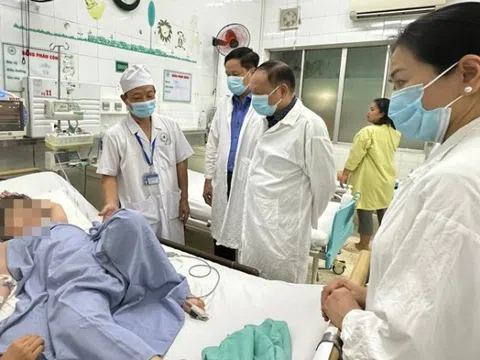 Bé trai nghi ngộ độc bánh mì ở Đồng Nai tiên lượng nặng