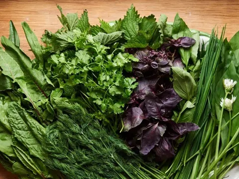 Những loại rau tuyệt đối không ăn sống