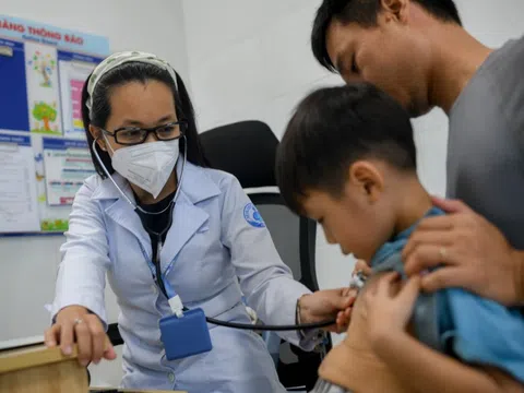 Số ca bệnh tay chân miệng tăng ở TP.HCM