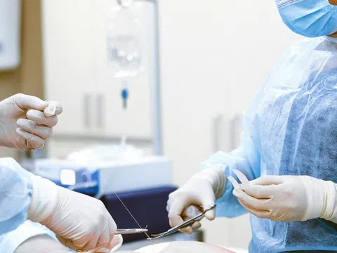 Sức khỏe cháu bé trong vụ án mạng ở khu đô thị Sala