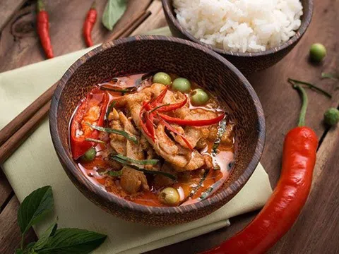 Ăn cay có thật sự gây loét dạ dày?