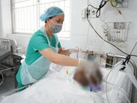 Thêm 1 người tử vong trong vụ tạt axit vào bàn nhậu ở quận 7