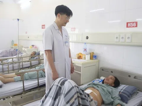 Dấu hiệu giúp người phụ nữ phát hiện mắc 2 loại ung thư