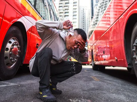 Nam thanh niên nguy kịch sau 2 giờ chạy xe máy về nhà