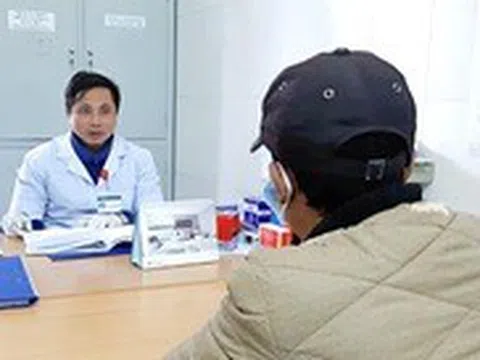 Bệnh nhân HIV lo không có thuốc điều trị