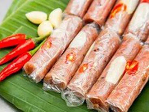 Ăn nem chua mua tại quán bia, nam thanh niên mắc liên cầu lợn