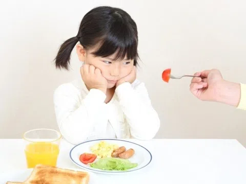 Bất ngờ 5 nguyên nhân khiến trẻ biếng ăn