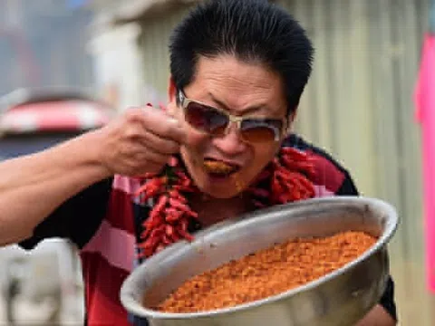 Ăn cay gây ung thư dạ dày?