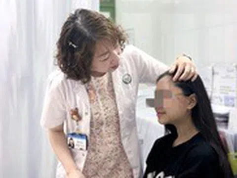 Cô bé gặp tai nạn bị lột toàn bộ da đầu đã hồi phục kỳ diệu