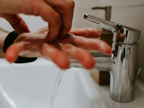 Việc làm nhỏ nhưng giúp trẻ phòng bệnh hiệu quả