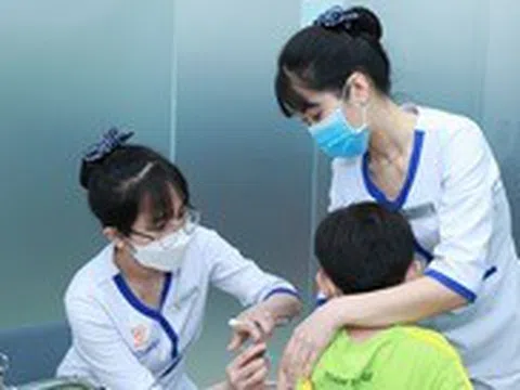 Bệnh bạch hầu lây truyền thế nào, làm sao để phòng tránh?