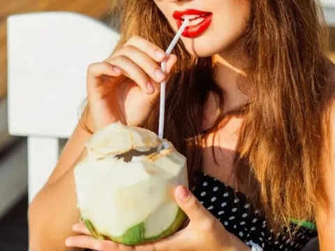 Thời điểm tốt nhất để uống nước dừa