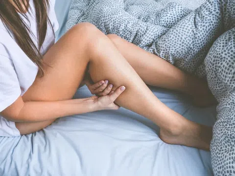 Dấu hiệu khi ngủ cảnh báo sức khỏe đang suy yếu