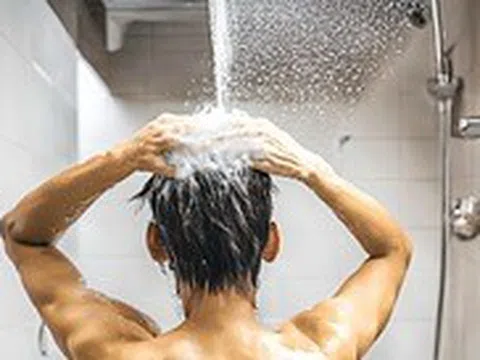 Tại sao cơn đột quỵ thường xảy ra trong khi tắm?