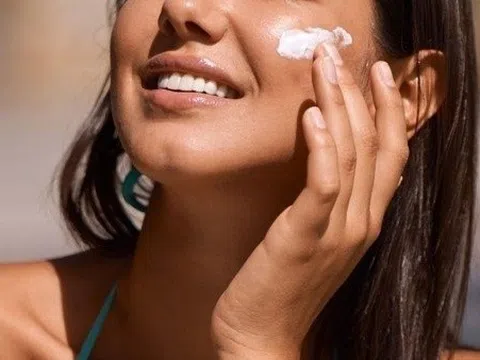 Cách chăm sóc da dầu mụn đúng chuẩn