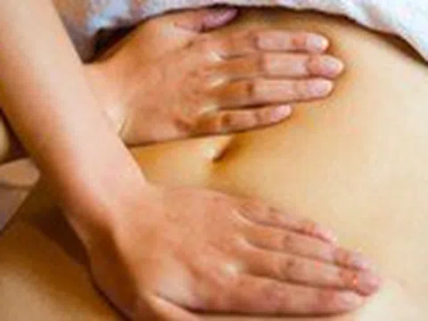 Động tác xoa bóp, massage tốt cho người nhiễm vi khuẩn HP dạ dày