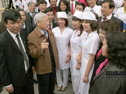Tổng bí thư Nguyễn Phú Trọng với ngành Y: Những hình ảnh xúc động