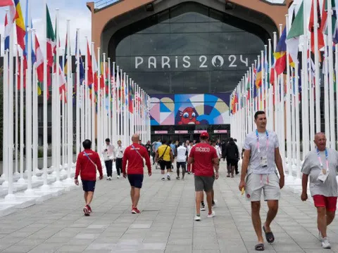 Paris bị khách nhà giàu quay lưng dịp Olympic