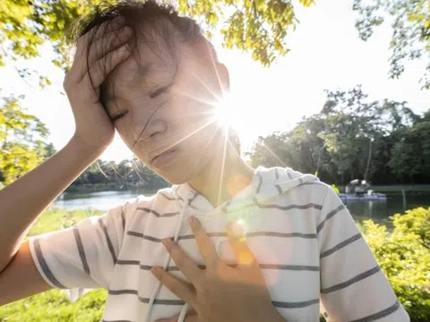 Bệnh lý trẻ dễ mắc phải ngày nắng nóng