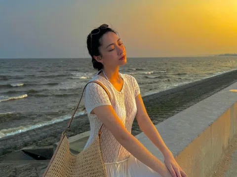Sao Việt theo đuổi mốt túi cói hàng chục triệu đồng