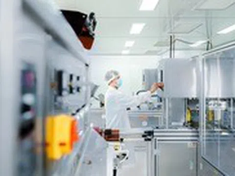 Doanh nghiệp sản xuất thuốc gặp khó vì nguyên liệu, giấy phép lưu hành