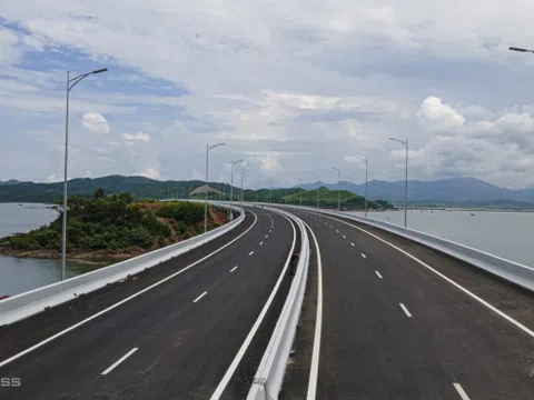 48 giờ ở Móng Cái - Trà Cổ