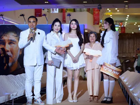 Phong cách tiểu thư của con gái Quyền Linh