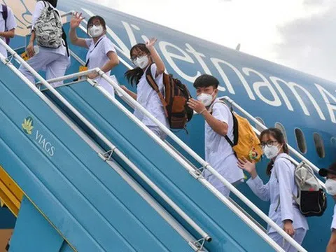 49 bệnh viện tại TP.HCM sẵn sàng nhân lực chi viện 9 tỉnh miền Bắc