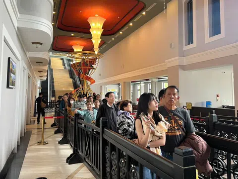 Nhiều điểm du lịch miền Bắc mở lại sau bão