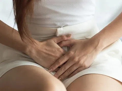 Một thói quen tiểu tiện gây tàn phá thận