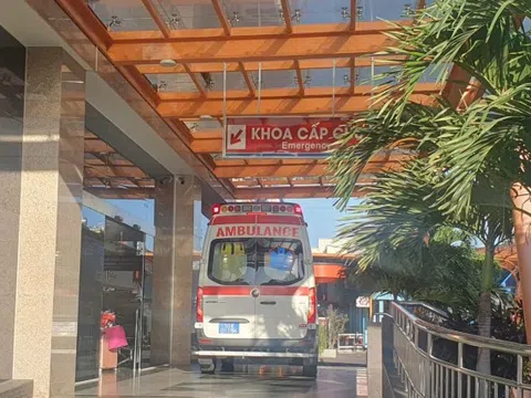 Bé trai ở TP.HCM bỏng nặng nghi bị bố tạt nước sôi