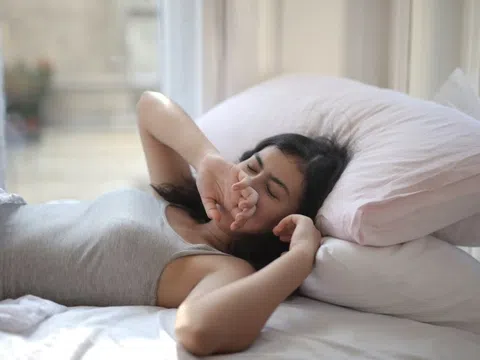 Chảy nước dãi khi ngủ báo hiệu 4 tình trạng bệnh