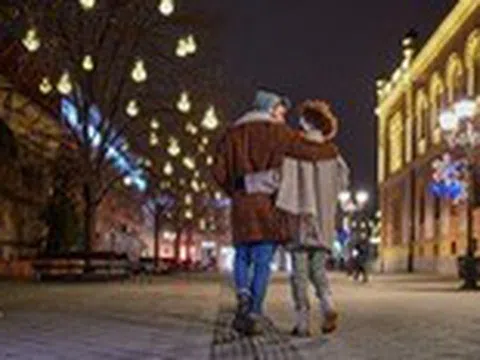 Đi bộ sau bữa ăn tối có hiệu quả gì?