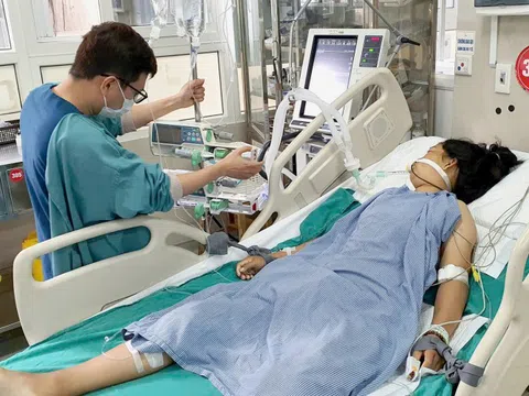 Cận kề cửa tử vì các kiểu chữa bệnh kỳ quái