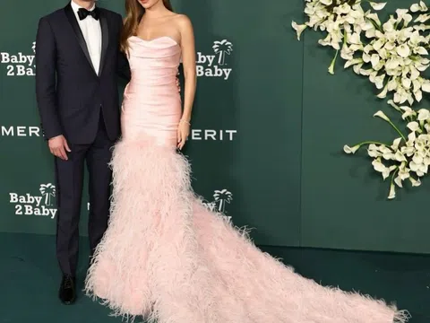 Cách chọn đồ giúp Miranda Kerr cuốn hút bên chồng tỷ phú