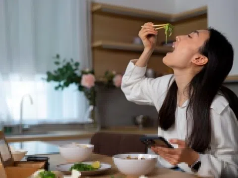 3 điểm chung khi ăn của người có tuổi thọ thấp
