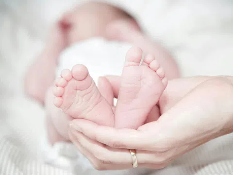 Những dấu hiệu trẻ sơ sinh bị viêm phổi
