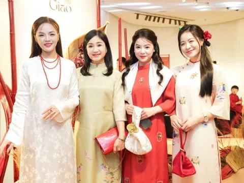 D.Chic ra mắt bộ sưu tập áo dài tôn vinh văn hóa Việt
