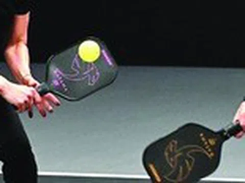 Hà Nội: Người đàn ông đột quỵ khi đang đánh pickleball