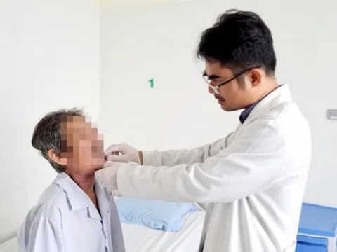 Người đàn ông ở TP.HCM phải cắt bỏ lưỡi vì một vết loét nhỏ