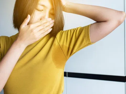 8 dấu hiệu cảnh báo cơ thể chứa đầy độc tố