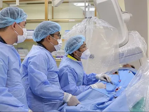 Người đàn ông mắc cùng loại bệnh với 3 người thân đã qua đời
