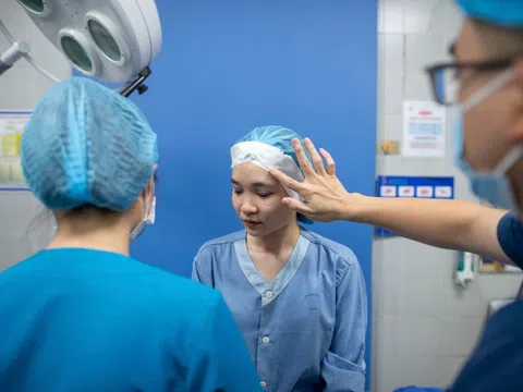 Hào phóng chi tiền để 'trùng tu' toàn thân trước Tết