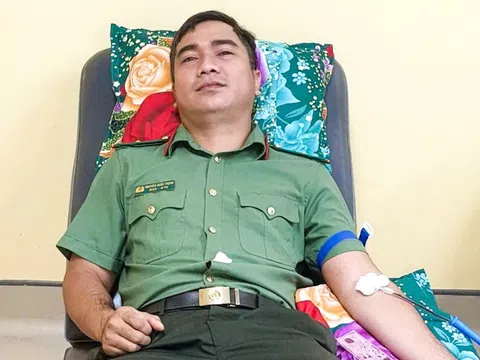 Cán bộ công an tỉnh hiến máu kịp thời cứu bé bị tan máu bẩm sinh